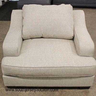  NEW Contemporary Upholstered Club Chair

Auction Estimate $50-$100 â€“ Located Inside 
