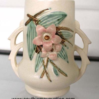   â€œMcCoyâ€ Pottery Double Handle Vase

Auction Estimate $20-$50 â€“ Located Glassware 