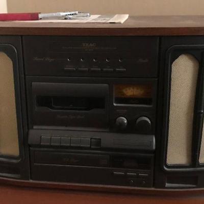 Teac GF-200 Compact Hi-Fi Stereo System
