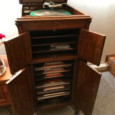Victor Victrola Model VV-XI (1919)