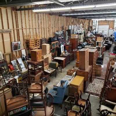 Estate sale photo