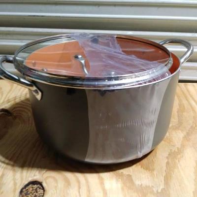 Bella kitchen Smith 8QT Dutch oven with lid