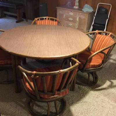 Vintage rattan table and chairs 