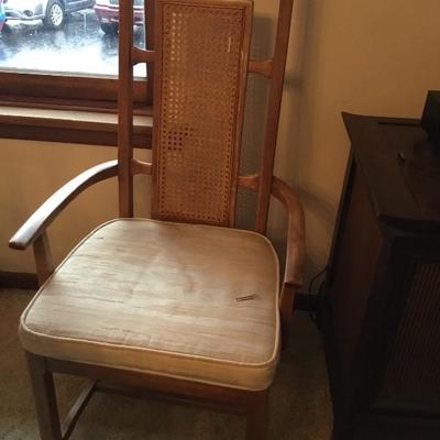 MCM dining chair ( table & 6 chairs)