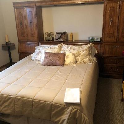 Queen bed