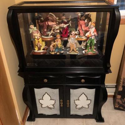 Shelving unit and clowns