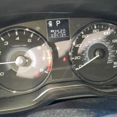 2010 Subaru outback - 34k miles