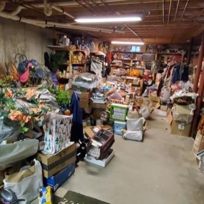 Estate sale photo