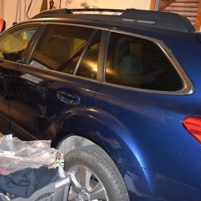 2010 Subaru outback - 34k miles