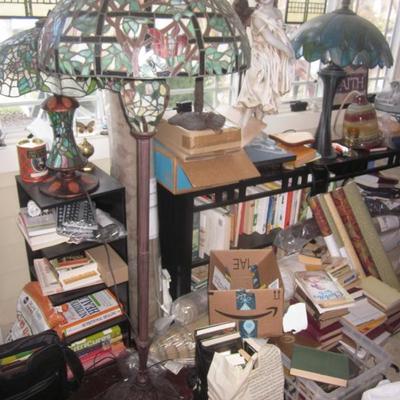 STAINED GLASS MADNESS!
TIFFANY STYLE LIGHTING (HUNDREDS OF CHOICES) Tons of Books 