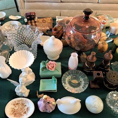 Knickknacks and collectibles