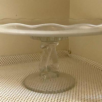 Pretty vintage Cake plate on pedestal  