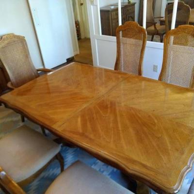 Bernhardt dining table 6 chairs and 2 table Leafs ...