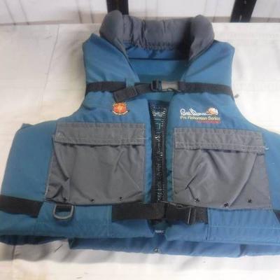 Pro Fisherman Series life vest fishing vest adult ...