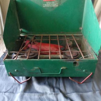 COLEMAN COOK STOVE
