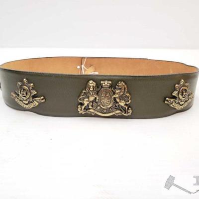 W.Kleinberg Leather Belt, XS Purchased at Saks 5th Ave
This W.Kleinberg Leather Belt is a size XS. Never  Worn!
Size: Extra Small