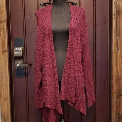 Free People Cardigan, M
This Free people Cardigan is a size Medium and is in great condition
Size: Medium