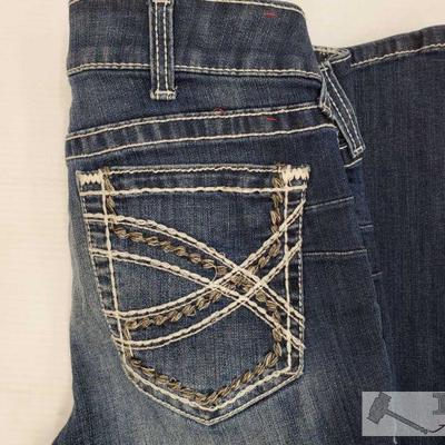 Ariat Real Denim Jeans, 31
These beautiful Ariat Real Denim jeans are a size 31 and are in great condition have only been worn a couple...