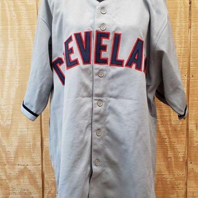 Cleveland Santana Jersey
This Cleveland Santana Jersey does not have a tag to indicate size. and it has an authenticated sticker but not...