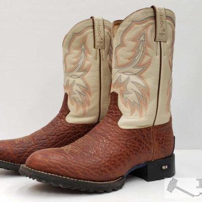 Cowboy Boots,10
These Cowboy boots are a size 10