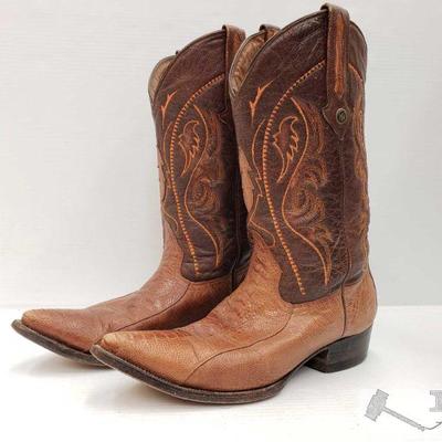 Cowboy Boots,10
These boots are a size 10