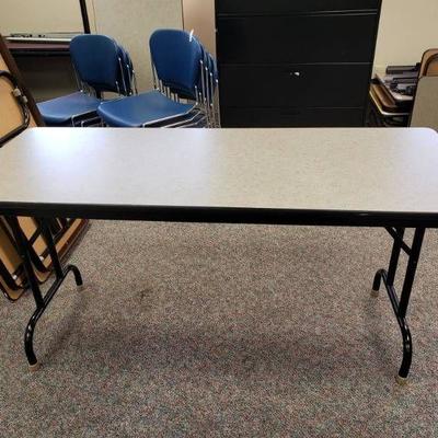 1 Foldout Table 6ft x 2ft x 30 in