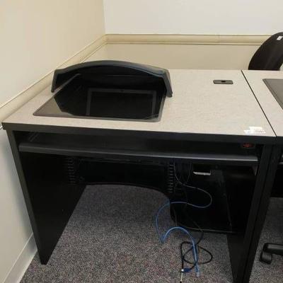 Downview Students Desk with HP 7710 Monitor