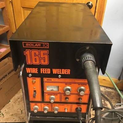 Solar 165 Wire Feed Welder On Cart with Extra Wire