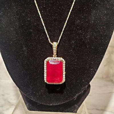 14kt yellow gold ruby and diamond necklace
Estimated retail value: $6,000.00
Minimum Reserved Bid:
$ 850.00
