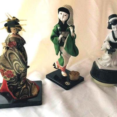 PFS001 Three Lovely Geisha Figurines (1 Music Box)