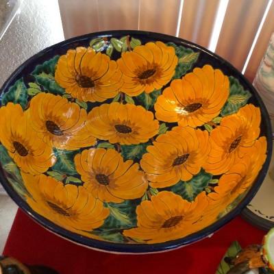 Large sunflower bowl 