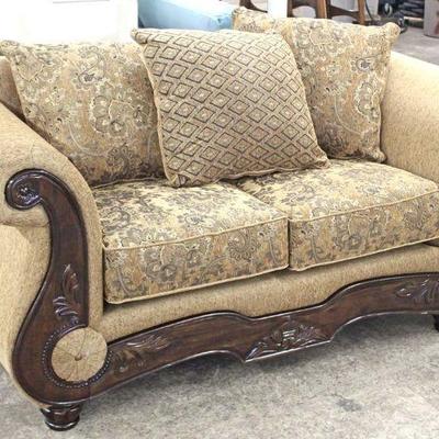  NEW Upholstered Mahogany Carved Framed Loveseat with Pillows 