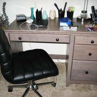 Office desk BUY IT NOW $ 125.00 each   (there are 2 of these desks) 
