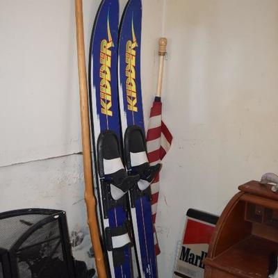 Kidder water skis