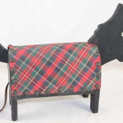Vintage TV Lamp, wooden with Scottish Plaid Fabric Scottie Dog (15â€L x 4 3/4â€D)