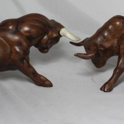 Ceramic â€œEl Toroâ€ Fighting Bulls