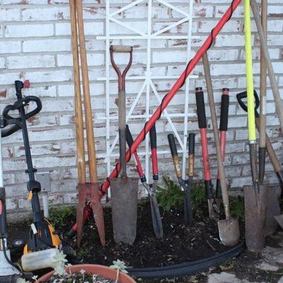 Yard Tools: Weedeaters, Edgers, Post Hole Digger, Shobels, Hedge Trimmers, Limb Loppers, and more