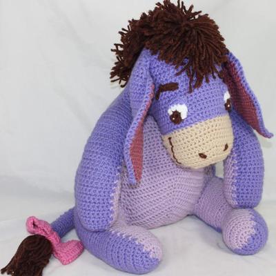 Vintage Handmade Knit Eeyore  (16â€)