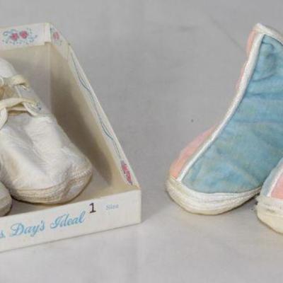 Mrs. Days Ideal Infant White Crib Shoes and Pink & Blue Booties