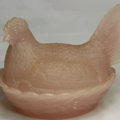 Indiana Glass Pink Satin Glass Hen on Nest covered Dish