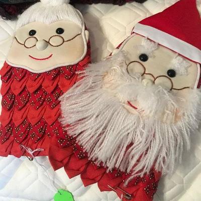 Mr and Mrs Santa hot pads 