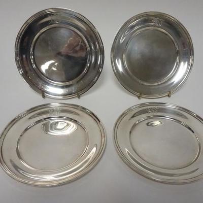 1005	4 S KIRK AND SON INC STERLING SILVER 6 IN PLATES. MONOGRAMMED. TOTAL WEIGHT 15.245 TROY OZ #4158
