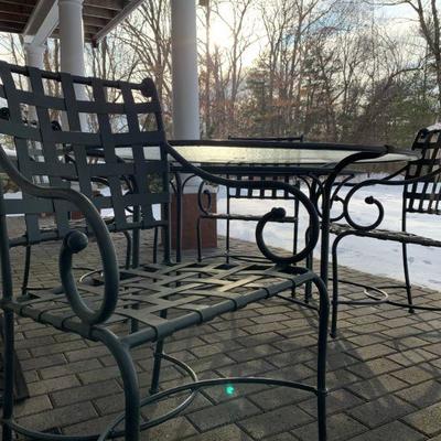 Brown Jordan Patio Table, SET 