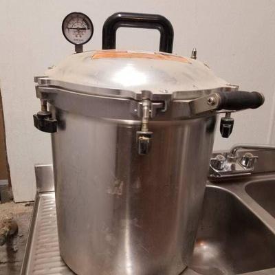 All American Pressure Cooker Model 930