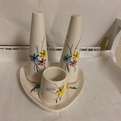 Napco salt and pepper Le Chanteclaire-$10