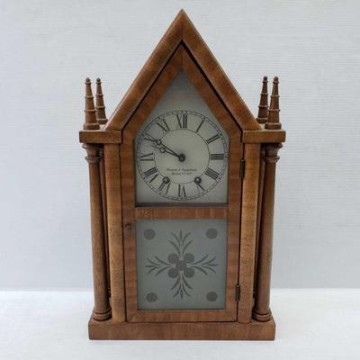 2133:Antique Brewster & Ingraham's Wood Clock
Measures approx. 4.5