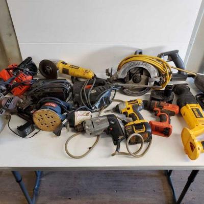 8056: Drills, Saws, Sanders, and Planar Power Tool Lot
DeWalt Impact Driver, Reciprocating Saw & Angle Grinder. Black & Decker Drill and...