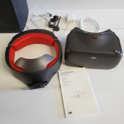 8021: DJI Racing Edition Goggles
DJI Racing Edition Goggles for Drone Piloting. Comes in box w/ charger, cables and antennas