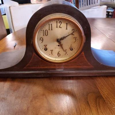 Atq Seth Thomas Mantle Clock