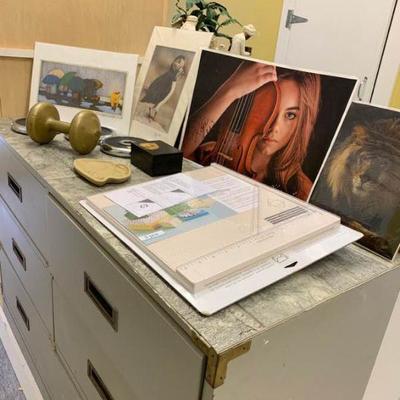 Signed Photo, Poster, Crafts